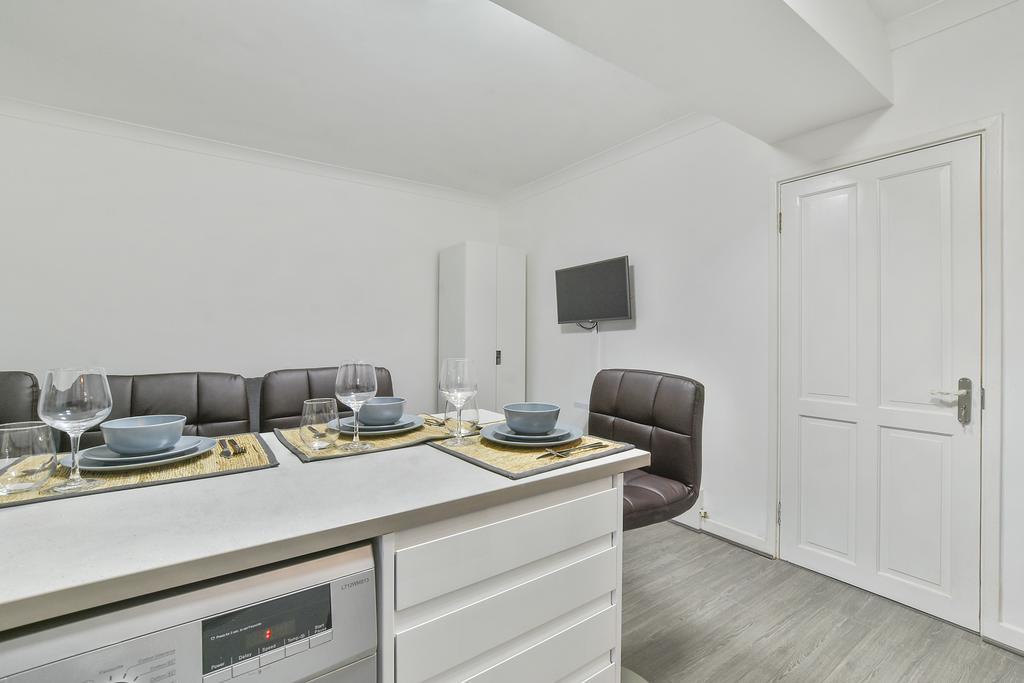 Sachin'S 2 Bedrooms Apartment London Exterior photo